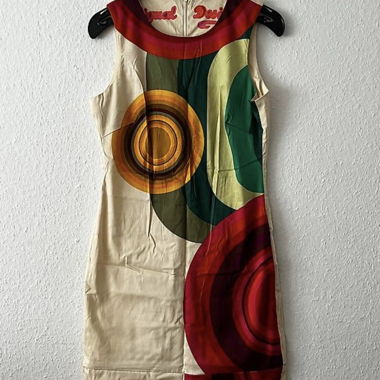 Robe Desigual taille 38