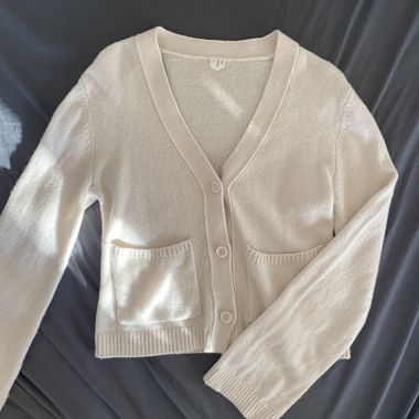 Arket cream cardigan 100% wool - size S