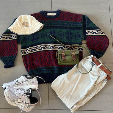 Pull vintage à motifs géométriques multicolores