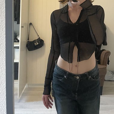 Manche longue noir transparent 