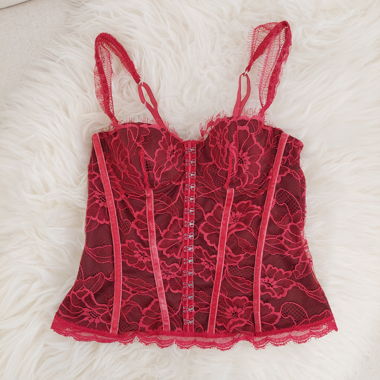 Beautiful 2000s red lace corset top - S/M