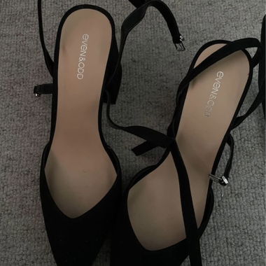 Pumps 