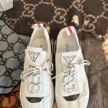 Guess Damen schuhe neu