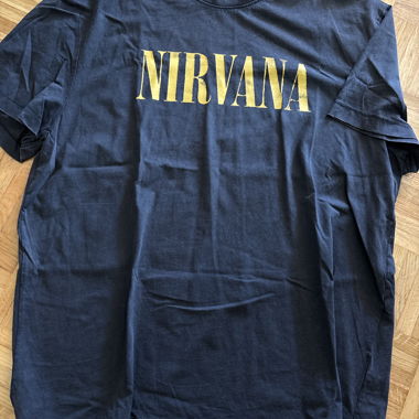 T-shirt Nirvana noir