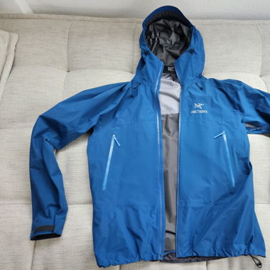 Arc’teryx Beta SL Hybrid Men Gr. XL Cobalt Blue