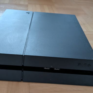 Play Station 4 Guter Zustand Preis VB