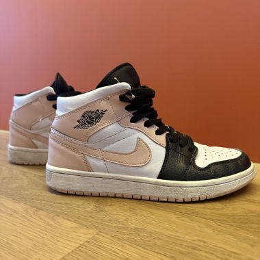 Jordan 1 Rosa