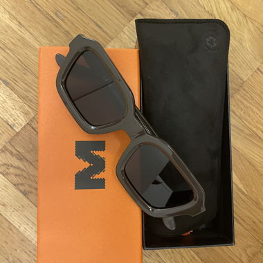 Occhiali da sole Nayah Chocolate Carbon Meller
