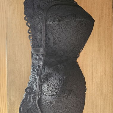 Strapless bra