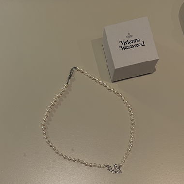 Collier de perles Vivienne Westwood