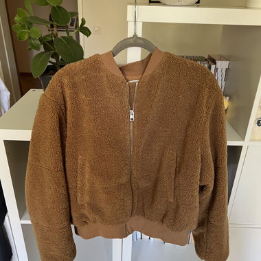 Teddy Jacke von COS