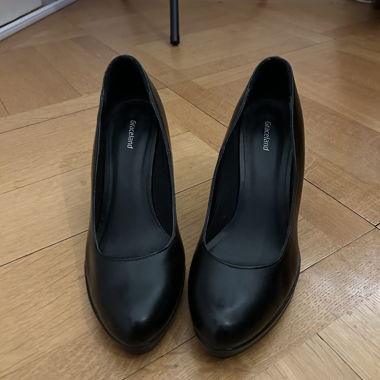 Black Graceland Pumps size EU 39