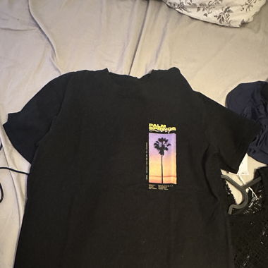 Grapic Tee