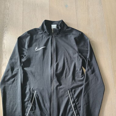 Sport Jacke Nike