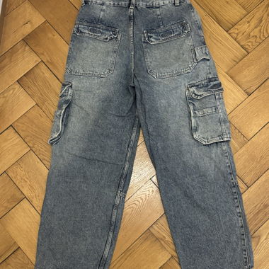 Bershka Cargo-Jeans