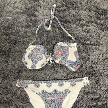 Bikini
