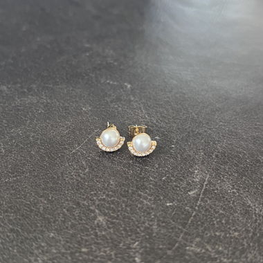 Pearl Stud Earrings