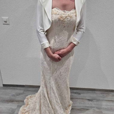 Spitzen-Brautkleid lang