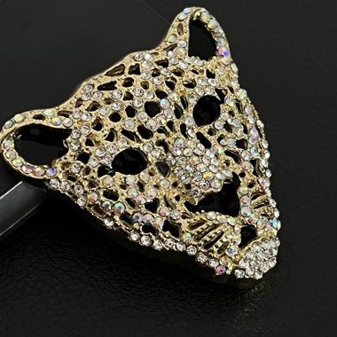 LEOPARD BROOCH