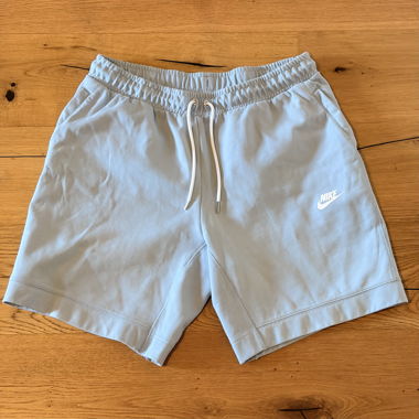 Short Nike bleu clair