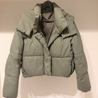 Pufferjacke in Khaki Grün 