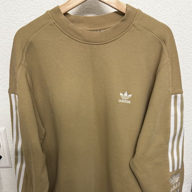 Adidas Sweatshirt