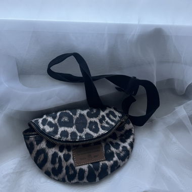 Leopard waist bag