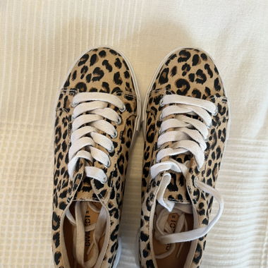 Leopard plateau sneaker