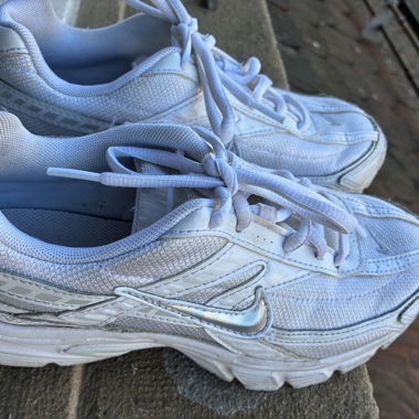 Nike Initiator White EU 38