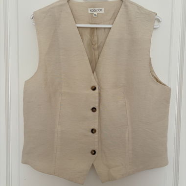 Beige sleeveless vest