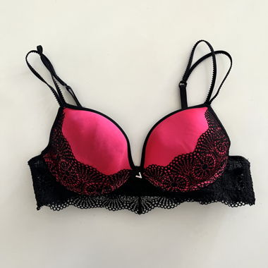Soutien-gorge à dentelle rose/rouge et noir 75B