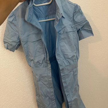 Hellblaues Hemdkleid