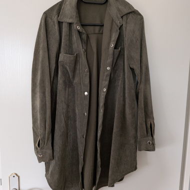 Veste-chemise en velours côtelé kaki