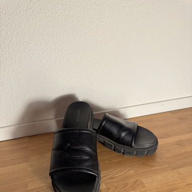 Slippers leder