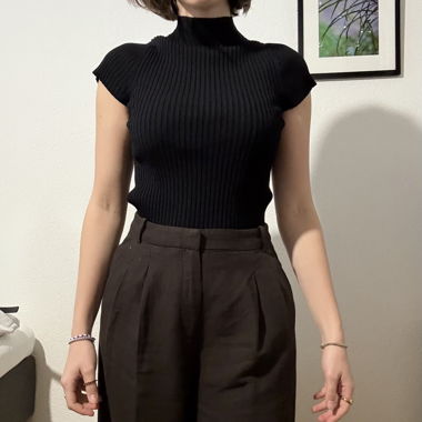 elegant black top