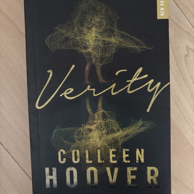 Verity - Colleen Hoover