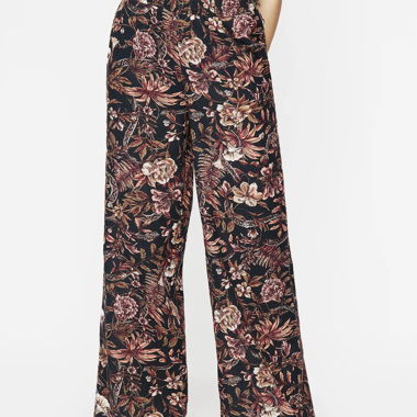 Distirbia Shirt and Pants Set