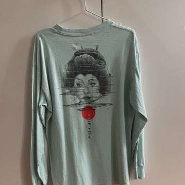 longsleeve