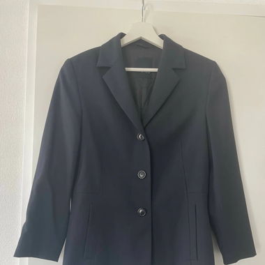Dunkelblauer Blazer