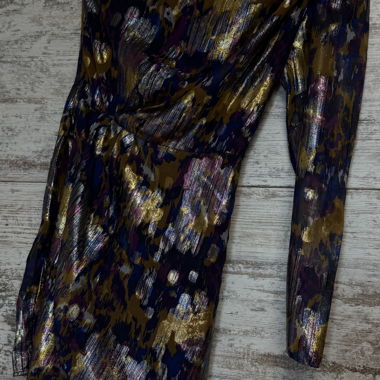 MNG Metallic One-Shoulder-Kleid