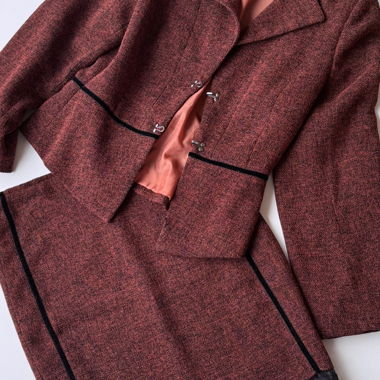 Set di completo vintage con gonna unico nel suo genere