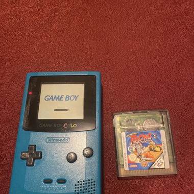 Game Boy Color blau