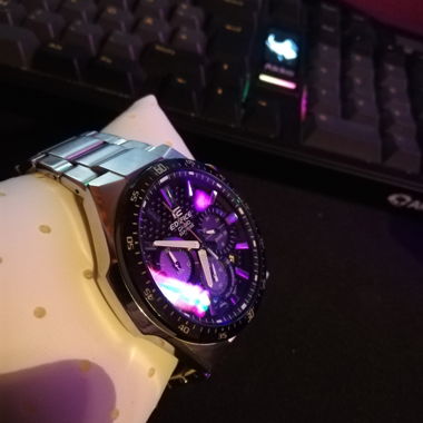 Edifice casio carbonfiber
