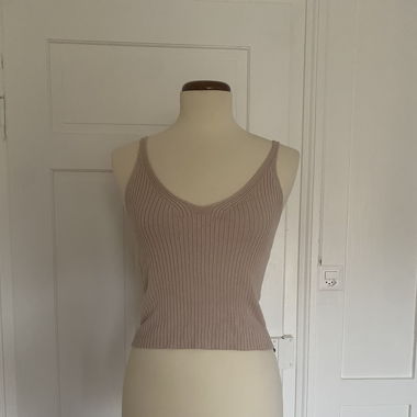 Top à bretelles beige