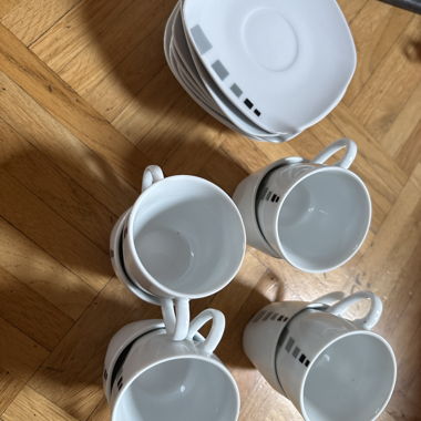 Porcelain Cup Set