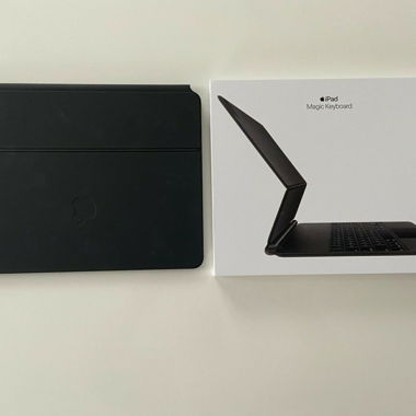 Apple iPad Magic Keyboard for iPad Pro