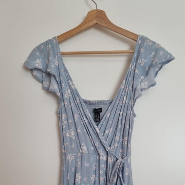 Robe portefeuille fleurie