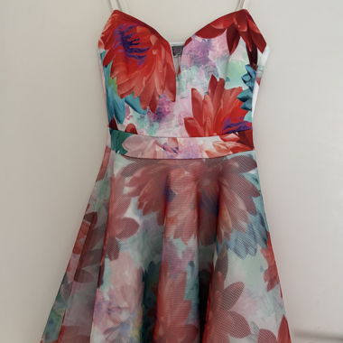 Sommerkleid von Lipsy 