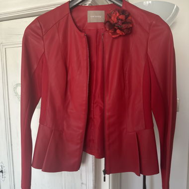 Elegante Jacke, klassisch rot, Kunstleder