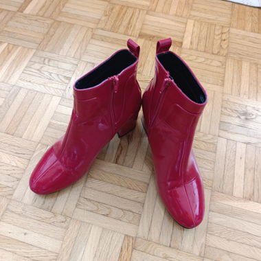Stivaletti in vernice rossi